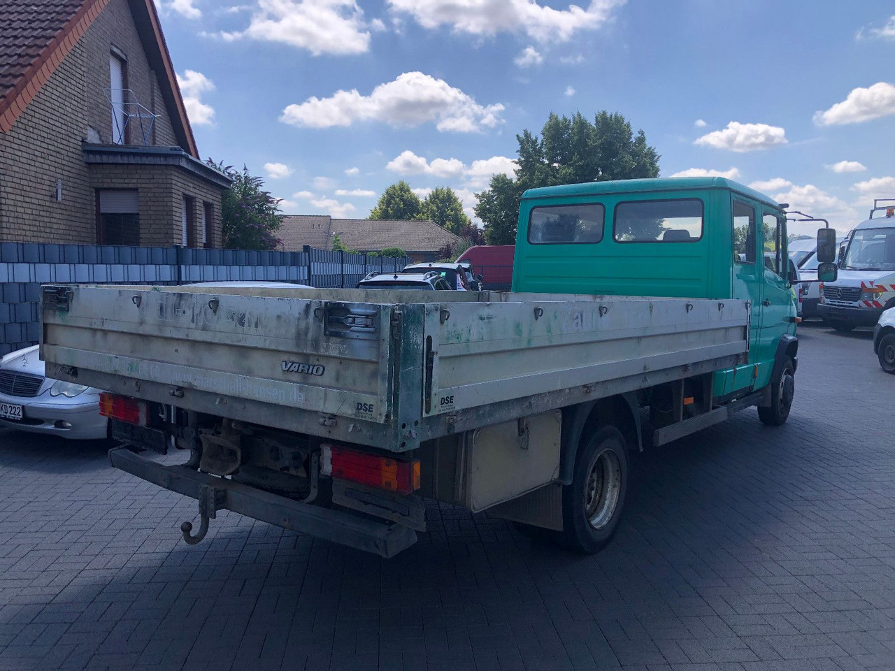 Mercedes-Benz Vario 818 D, DoKa - Fourgon plateau, Utilitaire double cabine: photos 3 Mercedes-Benz Vario 818 D, DoKa - Fourgon plateau, Utilitaire double cabine: photos 3
