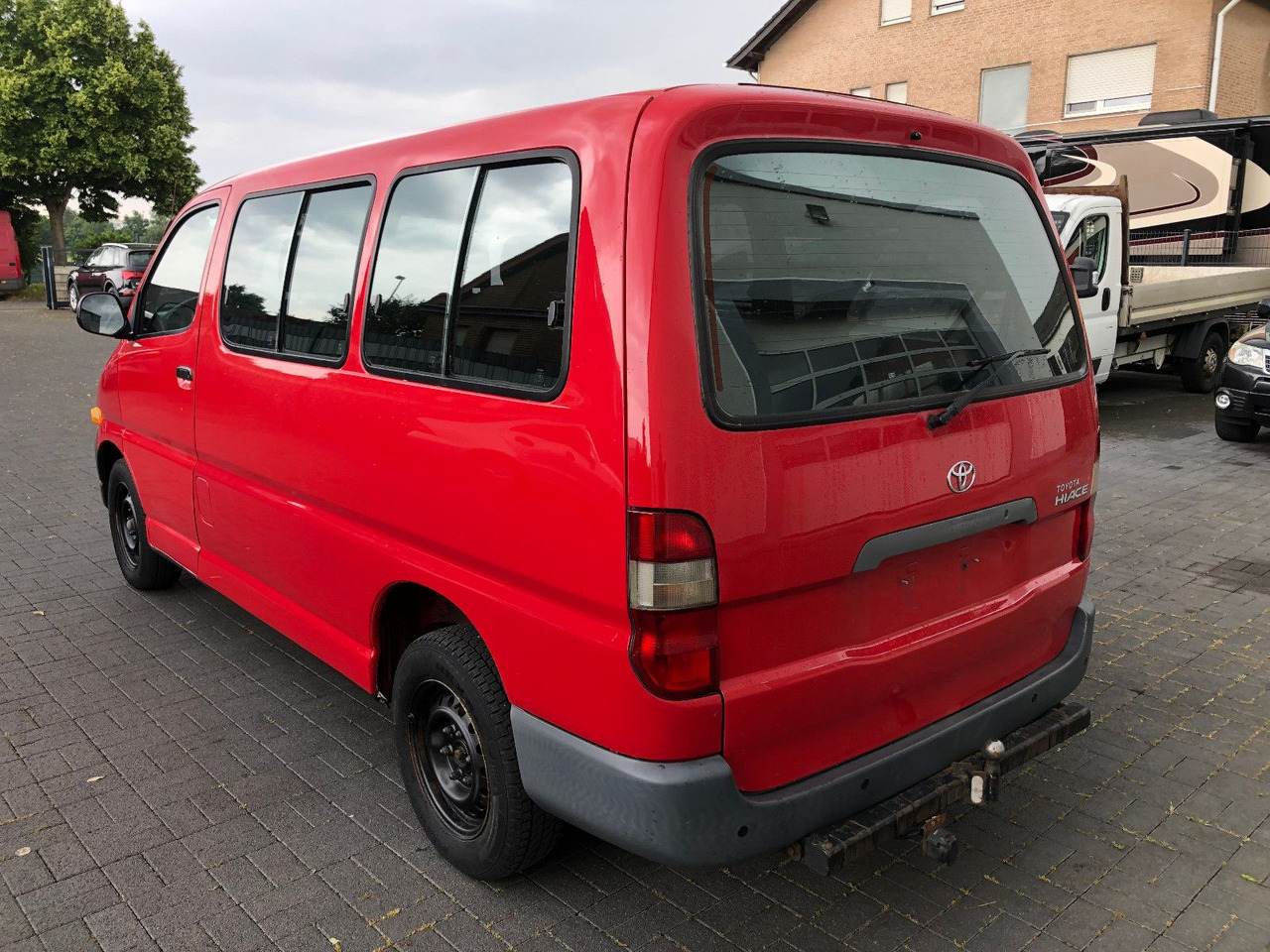 Toyota Hiace 2.7 i Benziner, 9-Sitzer, 1. Hand - Transport de personnes: photos 4 Toyota Hiace 2.7 i Benziner, 9-Sitzer, 1. Hand - Transport de personnes: photos 4