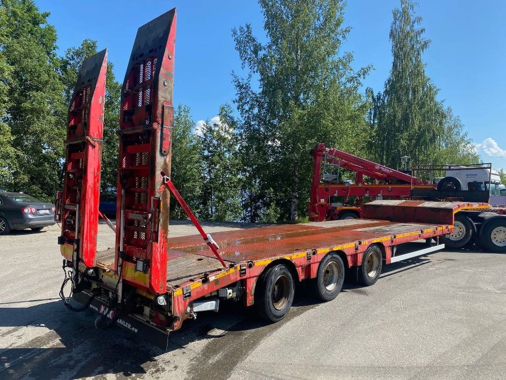 Faymonville Max Trailer, Max100 3AU - Semi-remorque surbaissé: photos 5 Faymonville Max Trailer, Max100 3AU - Semi-remorque surbaissé: photos 5