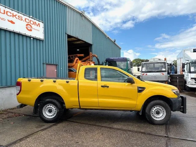 Ford Ranger 2.2TDCI 4x4 SUPERCAB PICK-UP (6 GEARS MANUAL GEARBOX / AIRCONDITIONING / ETC!!) RANGER 2.2TDCI 4x4 SUPERCAB PICK-UP - Pick-up: photos 4 Ford Ranger 2.2TDCI 4x4 SUPERCAB PICK-UP (6 GEARS MANUAL GEARBOX / AIRCONDITIONING / ETC!!) RANGER 2.2TDCI 4x4 SUPERCAB PICK-UP - Pick-up: photos 4