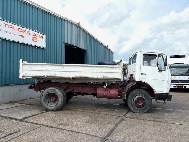 Mercedes-Benz LK 1317 (6-CILINDER) 4x2 3-WAY MEILLER KIPPER (MANUAL GEARBOX / FULL STEEL SUSPENSION / P.T.O.) - Camion benne: photos 4 Mercedes-Benz LK 1317 (6-CILINDER) 4x2 3-WAY MEILLER KIPPER (MANUAL GEARBOX / FULL STEEL SUSPENSION / P.T.O.) - Camion benne: photos 4