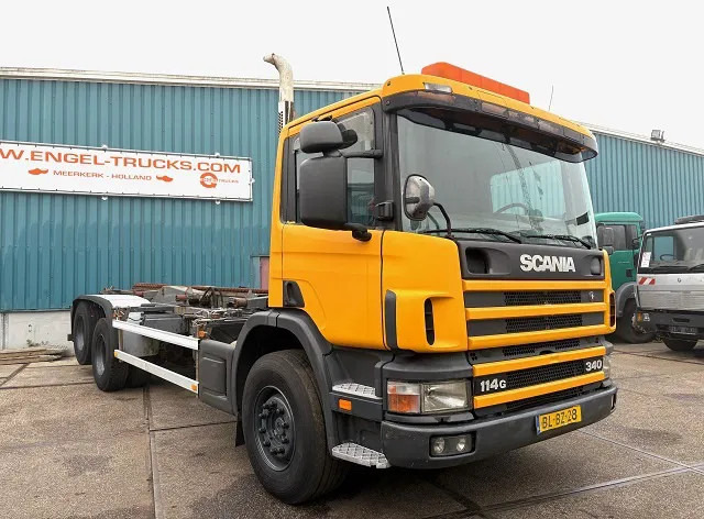 Scania P114-340 6x2 WITH MULTILIFT CONTAINERSYSTEM ONLY 80.500 KM!! ORIGINAL (10 TIRES / FULL STEEL SUSPENSION / 12 GEARS MANUAL GEARBO - Camion porte-conteneur/ Caisse mobile: photos 2 Scania P114-340 6x2 WITH MULTILIFT CONTAINERSYSTEM ONLY 80.500 KM!! ORIGINAL (10 TIRES / FULL STEEL SUSPENSION / 12 GEARS MANUAL GEARBO - Camion porte-conteneur/ Caisse mobile: photos 2