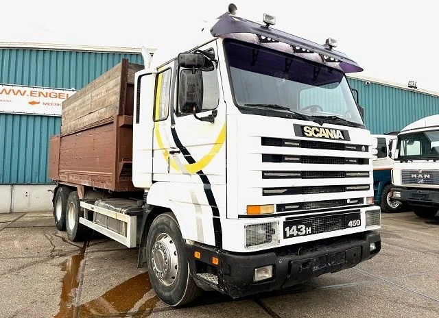 Scania R143-450 V8 STREAMLINE 6x2 FULL STEEL KIPPER (MANUAL GEARBOX / FULL STEEL SUSPENSION / 10 TIRES / ROBSON DRIVE / MECHANICAL PUMP - Camion benne: photos 2 Scania R143-450 V8 STREAMLINE 6x2 FULL STEEL KIPPER (MANUAL GEARBOX / FULL STEEL SUSPENSION / 10 TIRES / ROBSON DRIVE / MECHANICAL PUMP - Camion benne: photos 2