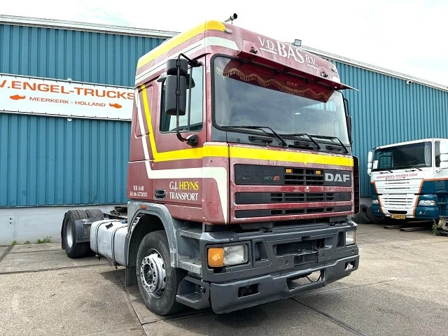 DAF 95.360 ATI SPACECAB (DUTCH TRUCK) (EURO 2 / ZF16 MANUAL GEARBOX / ABS BRAKE SYSTEM) - Tracteur routier: photos 2 DAF 95.360 ATI SPACECAB (DUTCH TRUCK) (EURO 2 / ZF16 MANUAL GEARBOX / ABS BRAKE SYSTEM) - Tracteur routier: photos 2