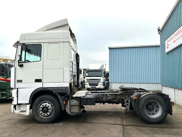 DAF 95.380 XF SPACECAB (EURO 2 (MECHANICAL PUMP & INJECTORS) / ZF16 MANUAL GEARBOX / AIRCONDITIONING) - Tracteur routier: photos 5 DAF 95.380 XF SPACECAB (EURO 2 (MECHANICAL PUMP & INJECTORS) / ZF16 MANUAL GEARBOX / AIRCONDITIONING) - Tracteur routier: photos 5