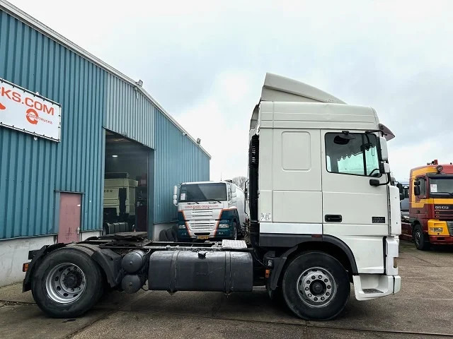 DAF 95.380 XF SPACECAB (EURO 2 (MECHANICAL PUMP & INJECTORS) / ZF16 MANUAL GEARBOX / AIRCONDITIONING) - Tracteur routier: photos 4 DAF 95.380 XF SPACECAB (EURO 2 (MECHANICAL PUMP & INJECTORS) / ZF16 MANUAL GEARBOX / AIRCONDITIONING) - Tracteur routier: photos 4