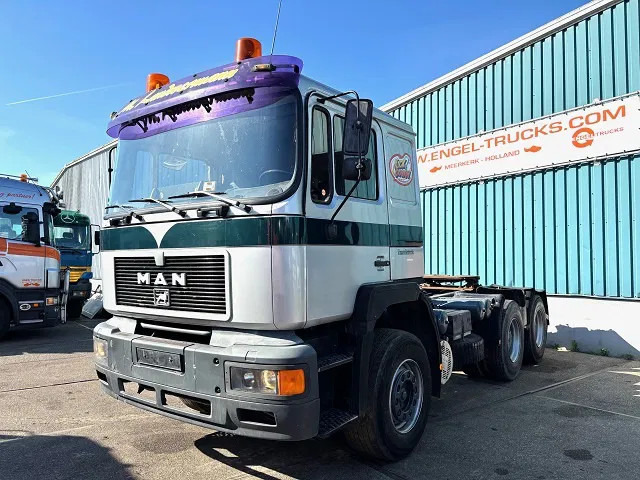 MAN 26.372 DFS 6x4 FULL STEEL TRACTOR (MANUAL GEARBOX / FULL STEEL SUSPENSION / REDUCTION AXLES) - Tracteur routier: photos 1 MAN 26.372 DFS 6x4 FULL STEEL TRACTOR (MANUAL GEARBOX / FULL STEEL SUSPENSION / REDUCTION AXLES) - Tracteur routier: photos 1