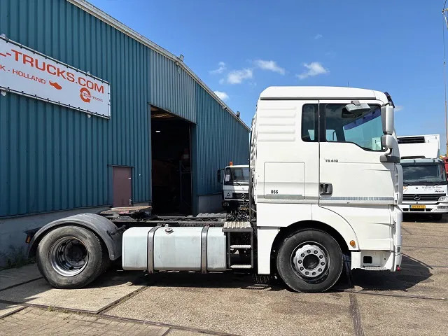 MAN TGA 18.410 BLS XL (6-CILINDERHEADS) (ZF16 MANUAL GEARBOX / ZF-INTARDER / P.T.O.) - Tracteur routier: photos 4 MAN TGA 18.410 BLS XL (6-CILINDERHEADS) (ZF16 MANUAL GEARBOX / ZF-INTARDER / P.T.O.) - Tracteur routier: photos 4
