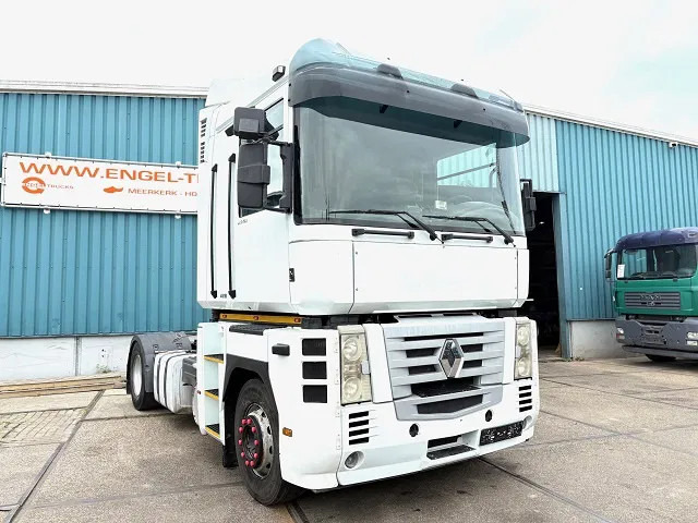 Renault Magnum AE 480 DXI (MANUAL GEARBOX / ZF-INTARDER / AIRCONDITIONING / 2x DIESELTANK / COMPLETE SPOILERSET / ETC.) - Tracteur routier: photos 2 Renault Magnum AE 480 DXI (MANUAL GEARBOX / ZF-INTARDER / AIRCONDITIONING / 2x DIESELTANK / COMPLETE SPOILERSET / ETC.) - Tracteur routier: photos 2