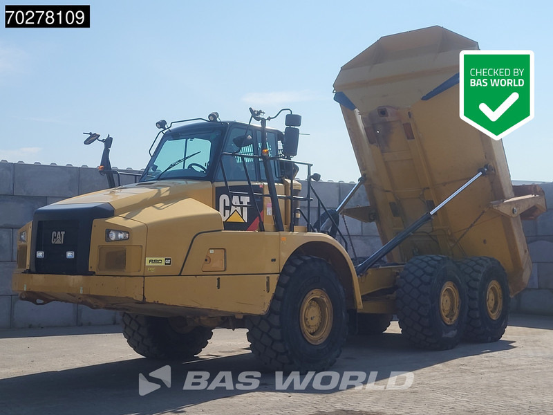 Caterpillar 735 C - Tombereau articulé: photos 1 Caterpillar 735 C - Tombereau articulé: photos 1