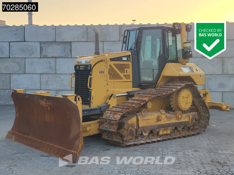 Caterpillar D6 N XL RIPPER - D6N - Bulldozer: photos 1 Caterpillar D6 N XL RIPPER - D6N - Bulldozer: photos 1