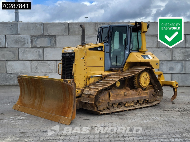 Caterpillar D6 N XL RIPPER - Bulldozer: photos 1 Caterpillar D6 N XL RIPPER - Bulldozer: photos 1
