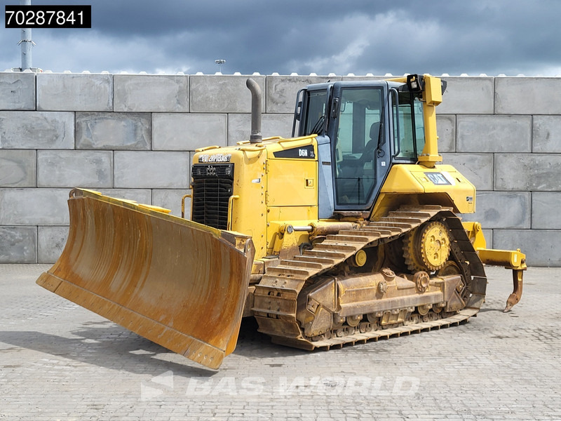 Caterpillar D6 N XL RIPPER - Bulldozer: photos 2 Caterpillar D6 N XL RIPPER - Bulldozer: photos 2