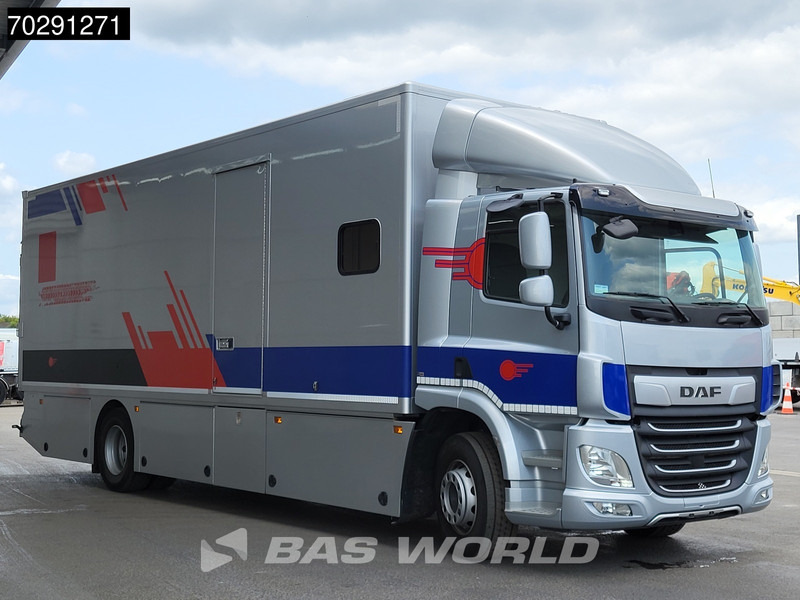 DAF CF 290 CF 4X2 19tons Mobile workshop 1500kg Ladebordwand Automatic ACC Euro 6 - Camion fourgon: photos 3 DAF CF 290 CF 4X2 19tons Mobile workshop 1500kg Ladebordwand Automatic ACC Euro 6 - Camion fourgon: photos 3