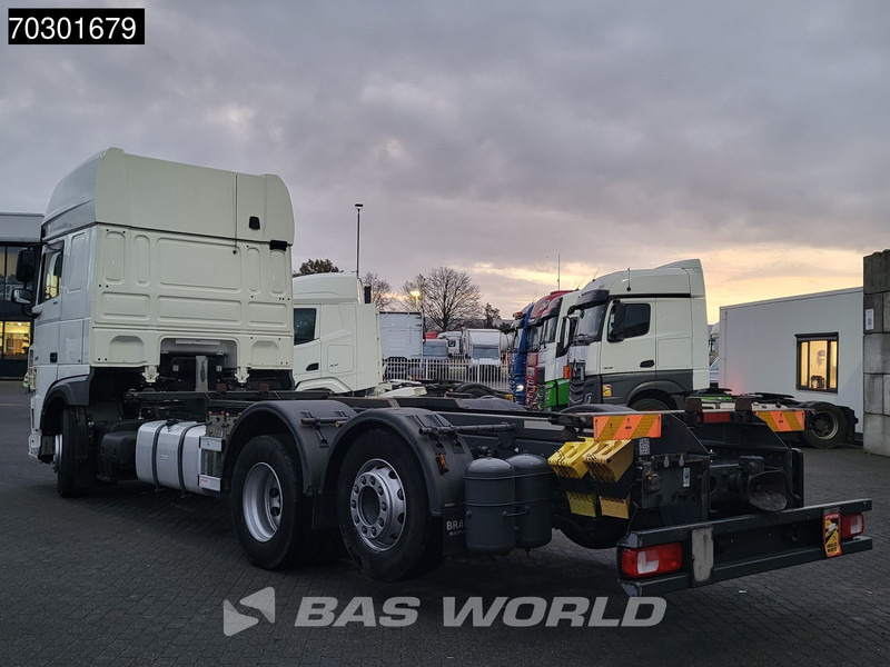 DAF XF 480 6X2 FAN Retarder Lift+Steering Axle Full Air Euro 6 - Camion porte-conteneur/ Caisse mobile: photos 2 DAF XF 480 6X2 FAN Retarder Lift+Steering Axle Full Air Euro 6 - Camion porte-conteneur/ Caisse mobile: photos 2