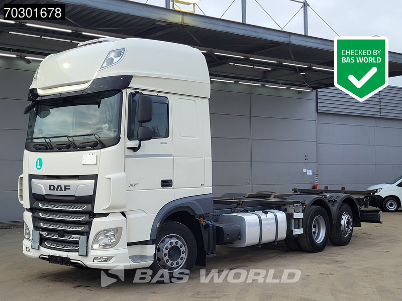 DAF XF 480 6X2 FAN Retarder Lift+Steering Axle Full Air Euro 6 - Camion porte-conteneur/ Caisse mobile: photos 1 DAF XF 480 6X2 FAN Retarder Lift+Steering Axle Full Air Euro 6 - Camion porte-conteneur/ Caisse mobile: photos 1