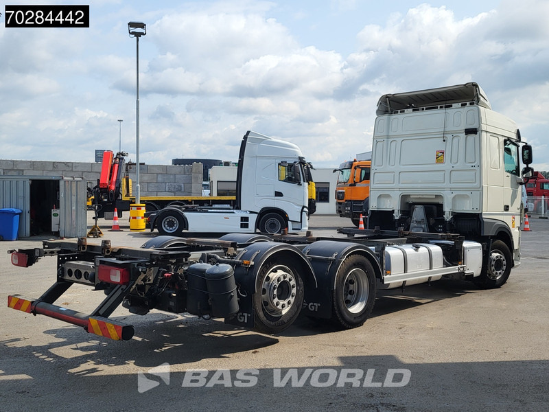 DAF XF 480 6X2 SC 2x Tanks Liftachse ACC Euro 6 - Camion porte-conteneur/ Caisse mobile: photos 5 DAF XF 480 6X2 SC 2x Tanks Liftachse ACC Euro 6 - Camion porte-conteneur/ Caisse mobile: photos 5