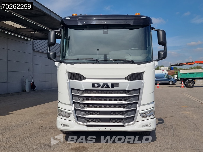 Camion plateau, Camion grue neuf DAF XF 530 8X2 NEW Palfinger PK580 TEC Crane 8 + 4 Fly-jib Winch Retarder Lift+Lenkasche: photos 15