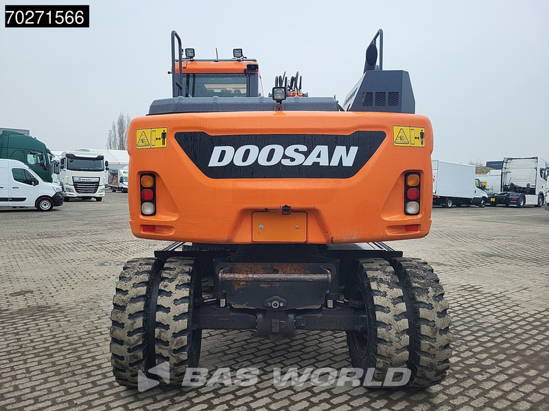 Doosan DX140 W-5 OIL QUICK - GERMAN - Pelle sur pneus: photos 3 Doosan DX140 W-5 OIL QUICK - GERMAN - Pelle sur pneus: photos 3