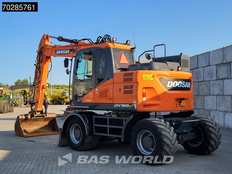 Doosan DX165W-5 DUTCH MACHINE - Pelle sur pneus: photos 3 Doosan DX165W-5 DUTCH MACHINE - Pelle sur pneus: photos 3