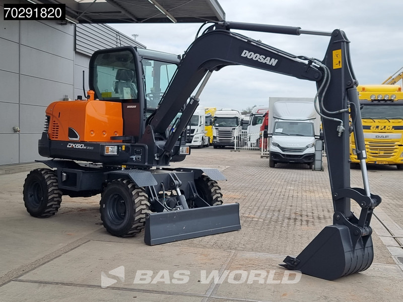 Doosan DX60W A/C - NEW UNUSED - Pelle sur pneus: photos 5 Doosan DX60W A/C - NEW UNUSED - Pelle sur pneus: photos 5