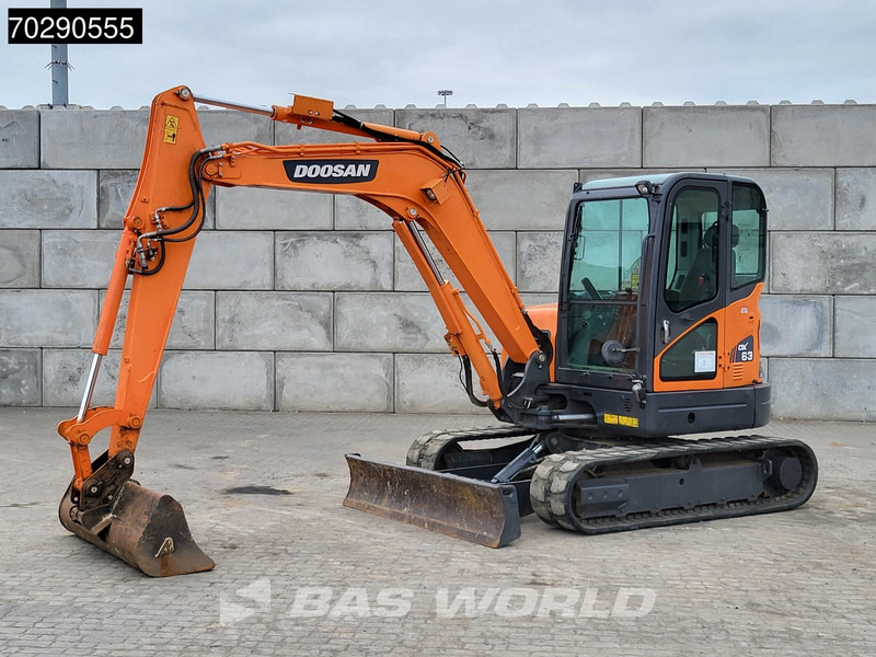 Doosan DX63-3 3 BUCKETS - A/C - Mini pelle: photos 3 Doosan DX63-3 3 BUCKETS - A/C - Mini pelle: photos 3