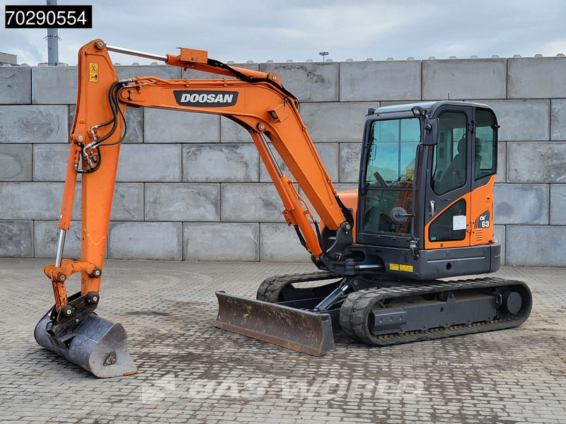 Doosan DX63-3 - Mini pelle: photos 2 Doosan DX63-3 - Mini pelle: photos 2