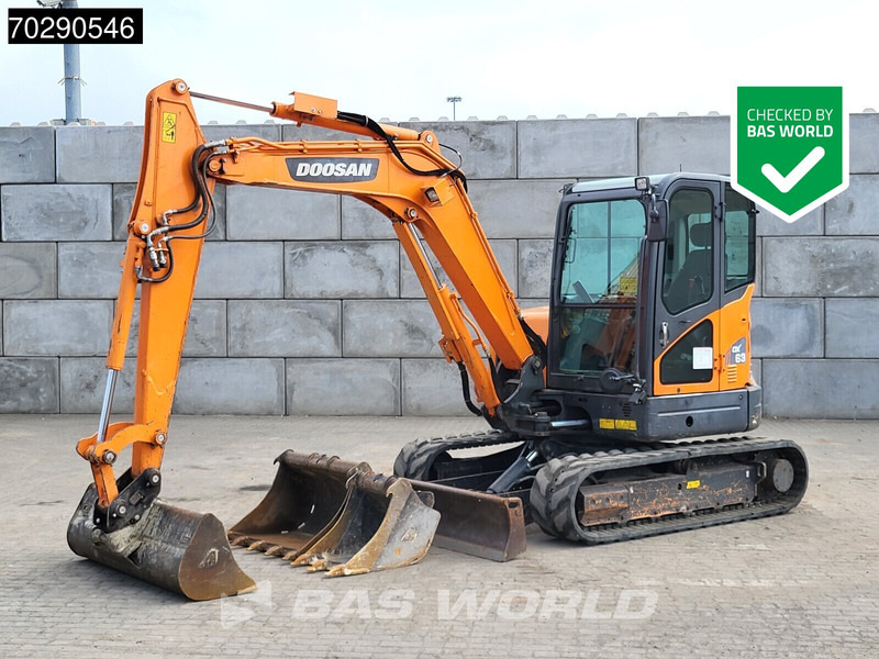 Doosan DX63-3 - Mini pelle: photos 1 Doosan DX63-3 - Mini pelle: photos 1