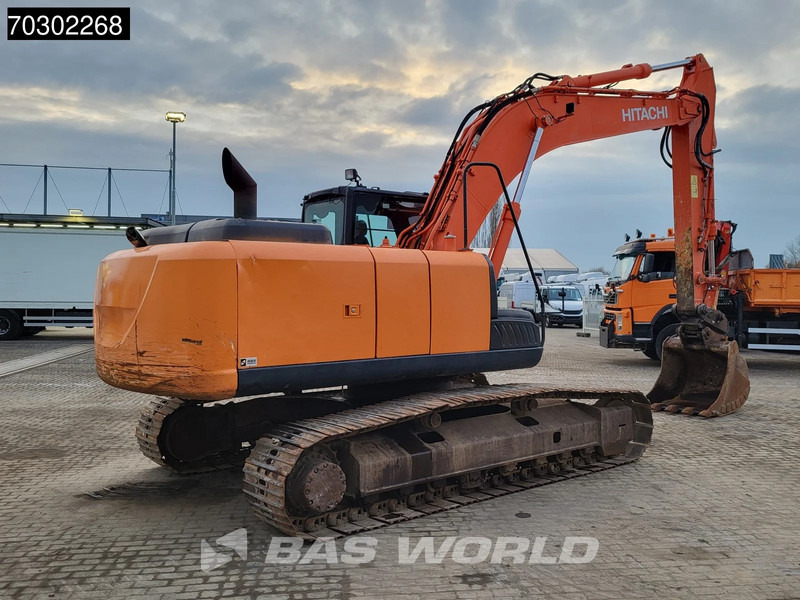 Hitachi ZX210 LC -5B - Pelle sur chenille: photos 5 Hitachi ZX210 LC -5B - Pelle sur chenille: photos 5