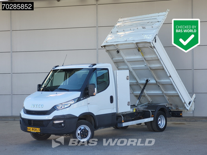 Iveco Daily 35C14 Open Laadbak met Kist Dubbellucht 3,5t Trekhaak Airco Cruise Euro6 Pritsche Pickup Open Box A/C Towbar Cruise control - Fourgon plateau: photos 1 Iveco Daily 35C14 Open Laadbak met Kist Dubbellucht 3,5t Trekhaak Airco Cruise Euro6 Pritsche Pickup Open Box A/C Towbar Cruise control - Fourgon plateau: photos 1