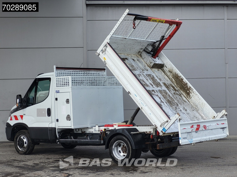 Iveco Daily 35C16 Kipper met Kraan Dubbellucht 3,5t Trekhaak Airco Cruise Camera Euro6 Crane Kran Kranwagen 2m3 A/C Towbar Cruise control - Véhicule utilitaire benne: photos 3 Iveco Daily 35C16 Kipper met Kraan Dubbellucht 3,5t Trekhaak Airco Cruise Camera Euro6 Crane Kran Kranwagen 2m3 A/C Towbar Cruise control - Véhicule utilitaire benne: photos 3