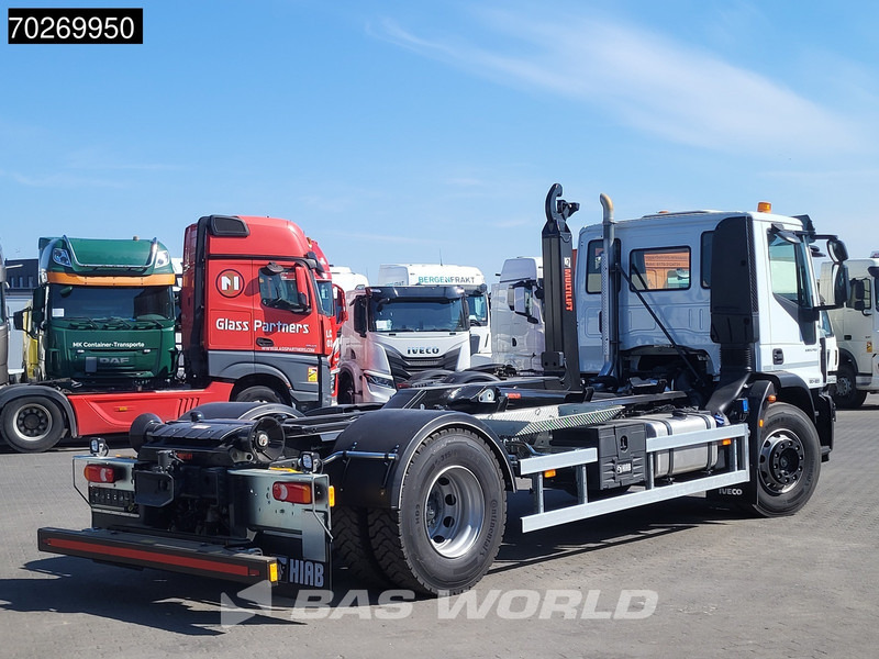 Iveco Eurocargo 180E320 4X2 NEW! 14tons Hiab Multilift ULT14S51 ACC Euro 6 - Camion ampliroll: photos 5 Iveco Eurocargo 180E320 4X2 NEW! 14tons Hiab Multilift ULT14S51 ACC Euro 6 - Camion ampliroll: photos 5