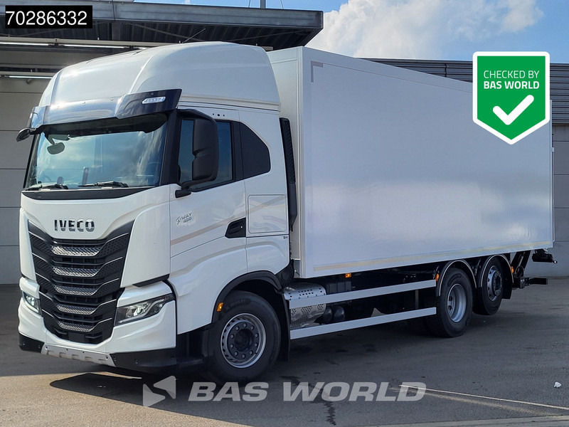 Iveco S-Way 490 6X2 NEW! 2000kg Ladebordwand Retarder Lift+Steering-Axle Navi LED - Camion fourgon: photos 1 Iveco S-Way 490 6X2 NEW! 2000kg Ladebordwand Retarder Lift+Steering-Axle Navi LED - Camion fourgon: photos 1