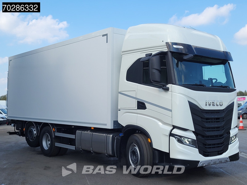 Iveco S-Way 490 6X2 NEW! 2000kg Ladebordwand Retarder Lift+Steering-Axle Navi LED - Camion fourgon: photos 3 Iveco S-Way 490 6X2 NEW! 2000kg Ladebordwand Retarder Lift+Steering-Axle Navi LED - Camion fourgon: photos 3