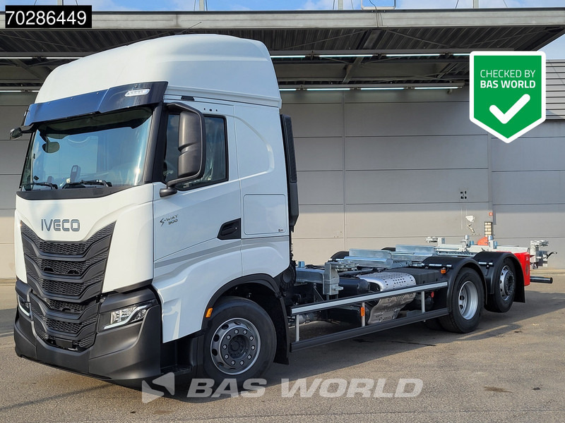 Iveco S-Way 500 6X2 NEW BDF! Lift+Steering Axle ACC Standklima Euro 6 - Camion porte-conteneur/ Caisse mobile: photos 1 Iveco S-Way 500 6X2 NEW BDF! Lift+Steering Axle ACC Standklima Euro 6 - Camion porte-conteneur/ Caisse mobile: photos 1