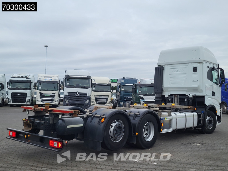 Iveco S-Way 510 6X2 Retarder Full Air Lift Axle BDF Euro 6 - Camion porte-conteneur/ Caisse mobile: photos 5 Iveco S-Way 510 6X2 Retarder Full Air Lift Axle BDF Euro 6 - Camion porte-conteneur/ Caisse mobile: photos 5