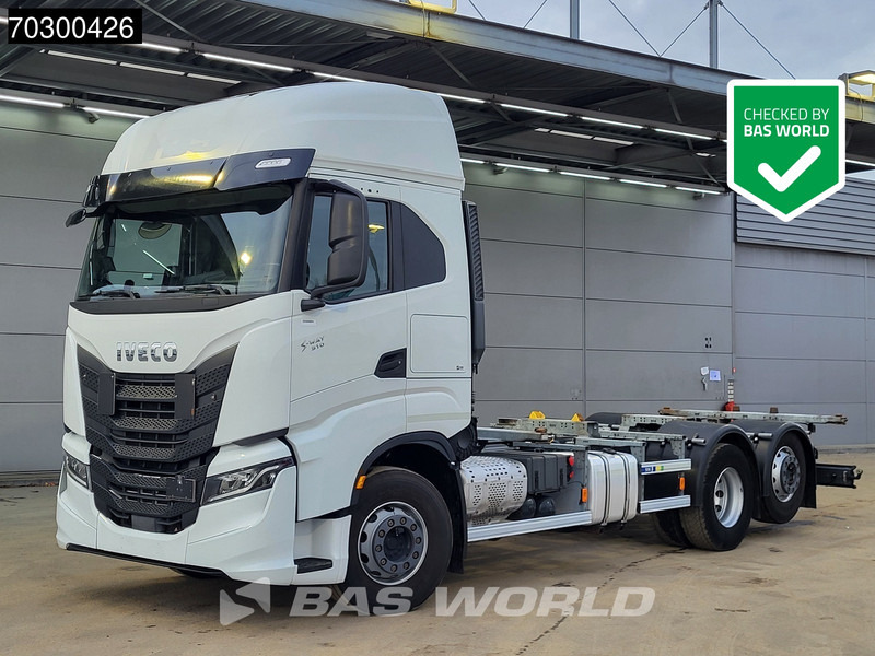 Iveco S-Way 510 6X2 Retarder Full Air Lift Axle BDF Euro 6 - Camion porte-conteneur/ Caisse mobile: photos 1 Iveco S-Way 510 6X2 Retarder Full Air Lift Axle BDF Euro 6 - Camion porte-conteneur/ Caisse mobile: photos 1