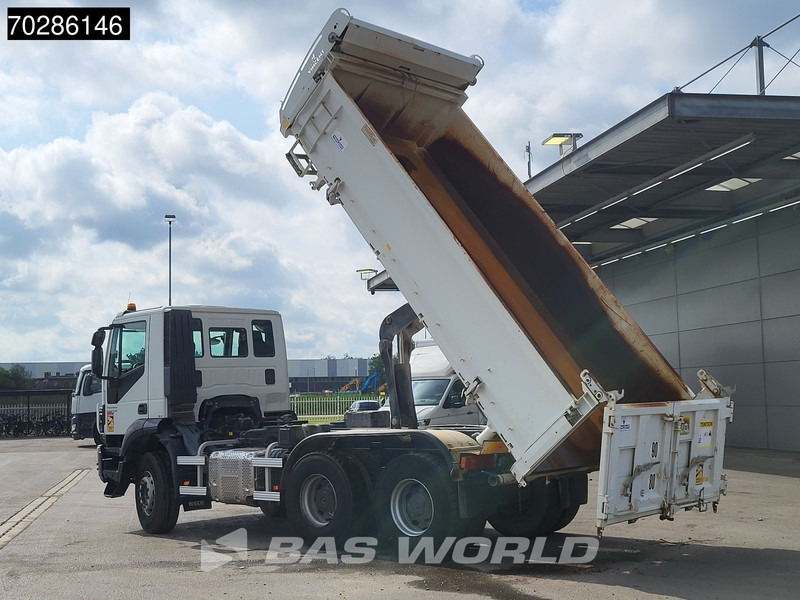 Iveco Trakker 360 6X4 10m3 2-Sided Tipper Steelsuspension Big-Axle Automatic Euro 6 - Camion benne: photos 2 Iveco Trakker 360 6X4 10m3 2-Sided Tipper Steelsuspension Big-Axle Automatic Euro 6 - Camion benne: photos 2