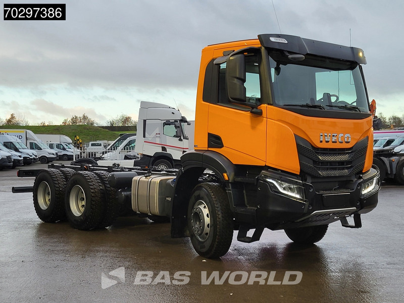 Iveco X-Way 420 6X4 NEW! OFF Chassis steelsuspension Automatic Euro 6 - Châssis cabine: photos 3 Iveco X-Way 420 6X4 NEW! OFF Chassis steelsuspension Automatic Euro 6 - Châssis cabine: photos 3