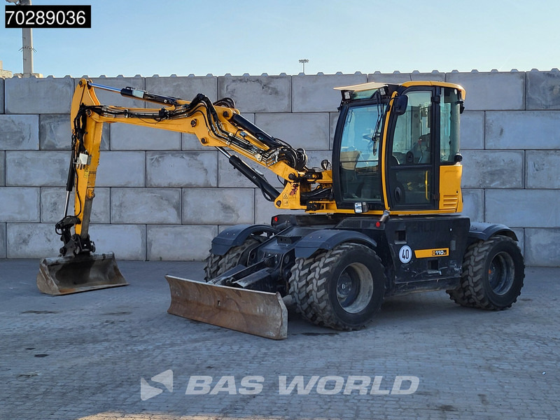 JCB HD110W T4F HYDRADIG - Pelle sur pneus: photos 2 JCB HD110W T4F HYDRADIG - Pelle sur pneus: photos 2