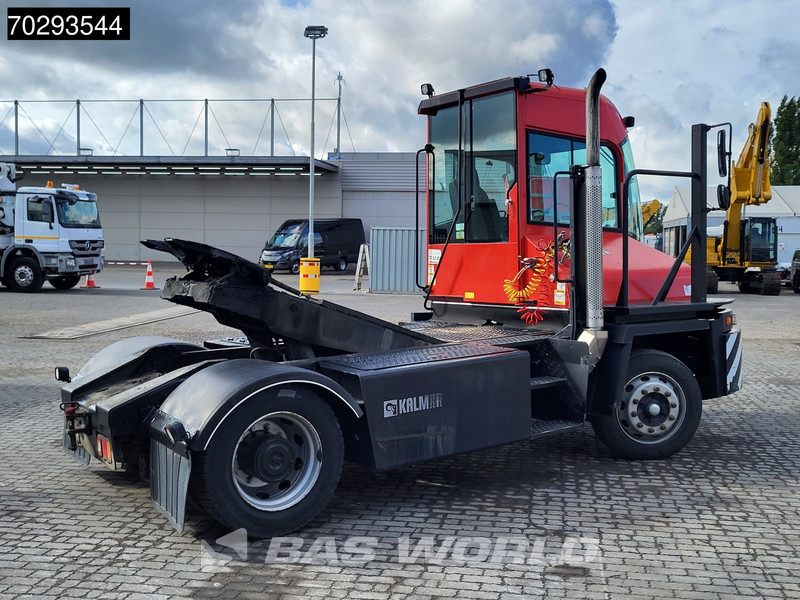 Kalmar TT 612 d TT 612D 4X2 Full-Air Big-Axle Euro 6 - Tracteur portuaire: photos 5 Kalmar TT 612 d TT 612D 4X2 Full-Air Big-Axle Euro 6 - Tracteur portuaire: photos 5