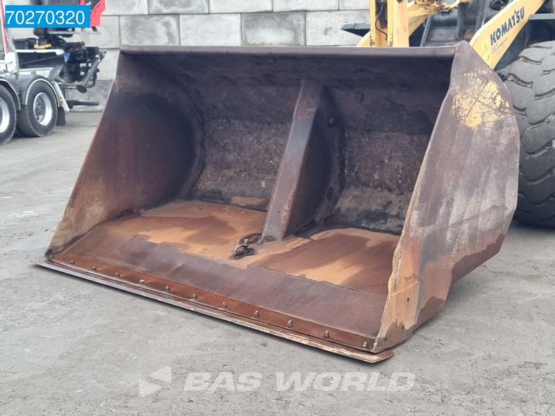 Chargeuse sur pneus Komatsu WA380-6: photos 16