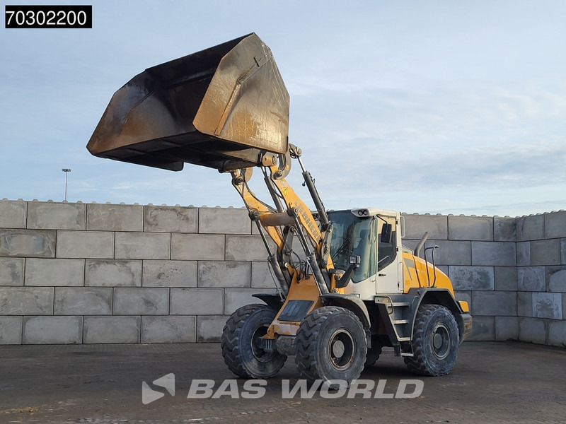 Liebherr L538 High Tip Bucket - Chargeuse sur pneus: photos 2 Liebherr L538 High Tip Bucket - Chargeuse sur pneus: photos 2