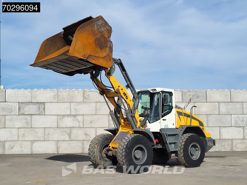 Liebherr L538 - Chargeuse sur pneus: photos 2 Liebherr L538 - Chargeuse sur pneus: photos 2