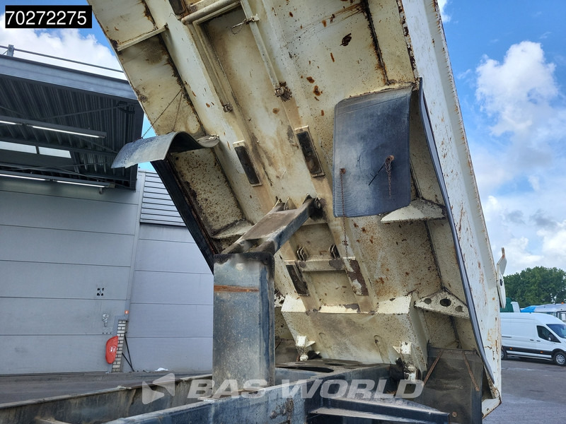 MAN TGA 41.430 8X6 23m3 Manual Big-Axle Steel suspension Euro 3 - Camion benne: photos 3 MAN TGA 41.430 8X6 23m3 Manual Big-Axle Steel suspension Euro 3 - Camion benne: photos 3