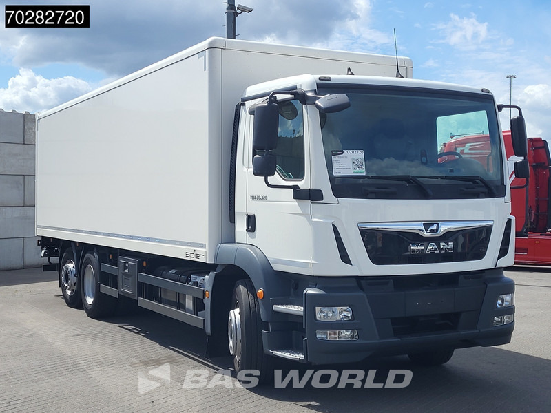 MAN TGM 26.320 6X2 2000kg Ladebordwand Automatic Lift+steering axle Navi Euro 6 - Camion fourgon: photos 3 MAN TGM 26.320 6X2 2000kg Ladebordwand Automatic Lift+steering axle Navi Euro 6 - Camion fourgon: photos 3