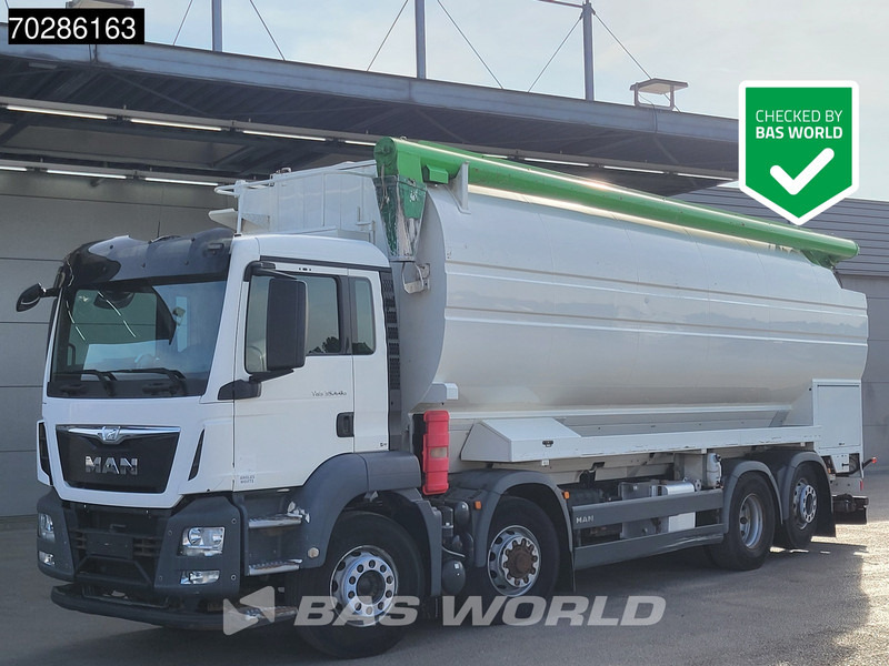 MAN TGS 35.440 8X4 Hydrodrive 6 Compartments Lift+Steering Axle Euro 6 - Camion citerne: photos 1 MAN TGS 35.440 8X4 Hydrodrive 6 Compartments Lift+Steering Axle Euro 6 - Camion citerne: photos 1