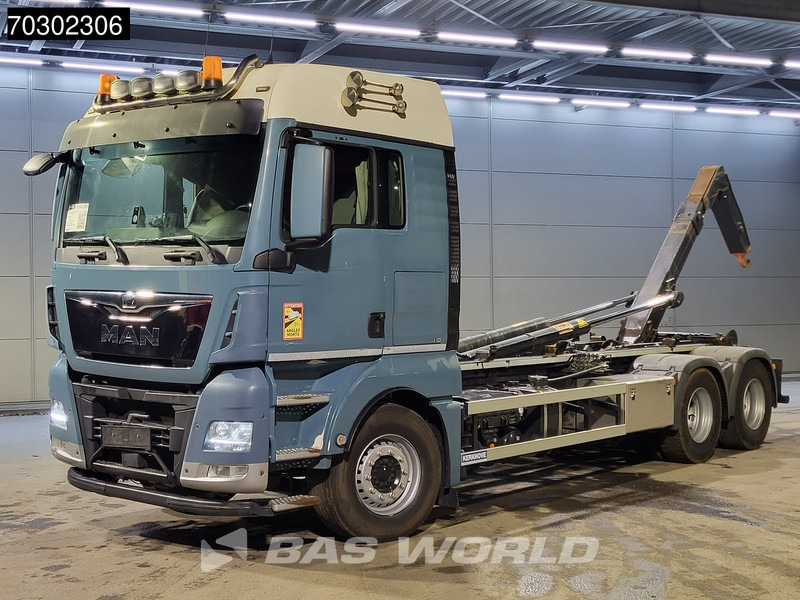 MAN TGX 28.460 TGX 6X2 20tons AJK containersystem Automatic Euro 6 - Camion ampliroll: photos 3 MAN TGX 28.460 TGX 6X2 20tons AJK containersystem Automatic Euro 6 - Camion ampliroll: photos 3