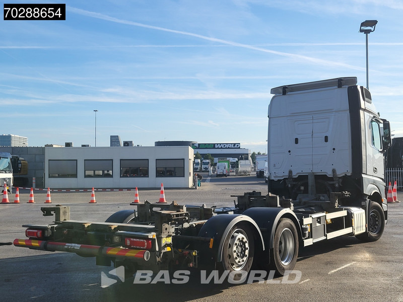 Mercedes-Benz Actros 2545 Actros 6X2 NL-Truck Retarder 2xTanks Lift-Axle ACC Xenon Navi Euro 6 - Camion porte-conteneur/ Caisse mobile: photos 5 Mercedes-Benz Actros 2545 Actros 6X2 NL-Truck Retarder 2xTanks Lift-Axle ACC Xenon Navi Euro 6 - Camion porte-conteneur/ Caisse mobile: photos 5