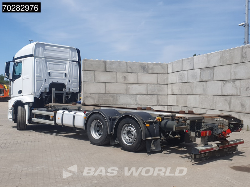 Mercedes-Benz Actros 2548 Actros 6X2 ACC Xenon Liftachse Euro 6 - Camion porte-conteneur/ Caisse mobile: photos 2 Mercedes-Benz Actros 2548 Actros 6X2 ACC Xenon Liftachse Euro 6 - Camion porte-conteneur/ Caisse mobile: photos 2